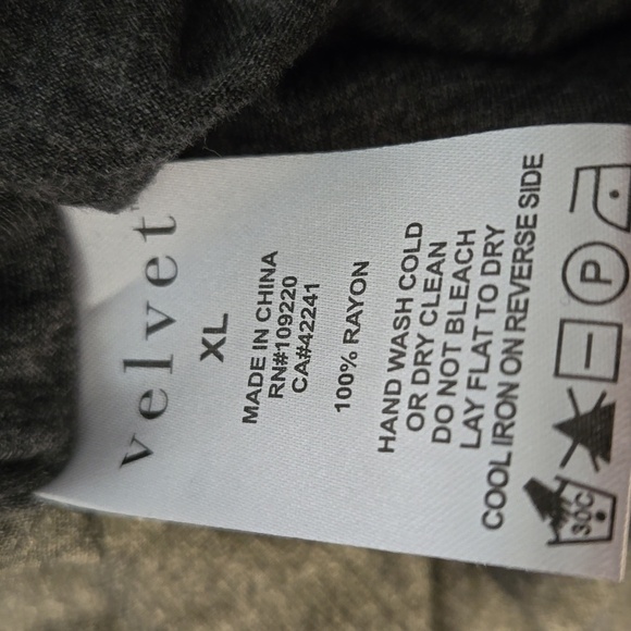 Velvet by Graham & Spencer Lined Long Sleeve Gray Sequin Party Dress Size XL - Picture 5 of 8